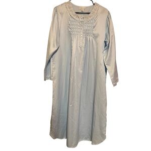 VINTAGE‎ MISS ELAINE LONG SMOCKED GOWN BRUSHED CUDDLE KNIT LACE ICE BLUE SZ MED